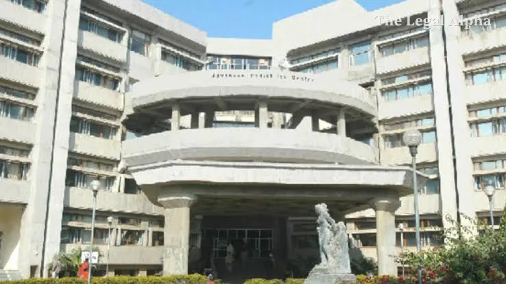 CAT Chandigarh Quashes Rejection of PGIMER Professor’s Resignation, Rules Decision Must Be Taken by Institute President